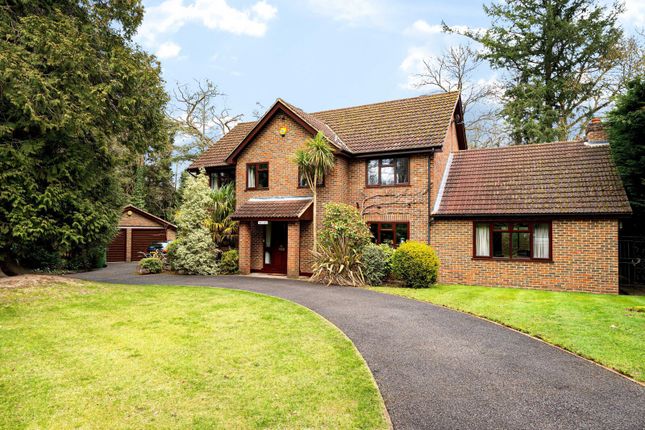 Sandy Lane, Cobham, KT11 4 bed detached house for sale