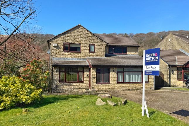 4 bed detached house