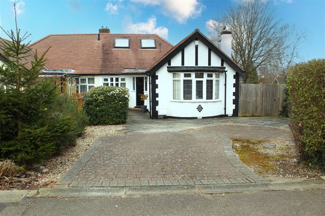 Byng Drive, Potters Bar EN6 3 bed semi