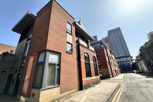 2 bed flat