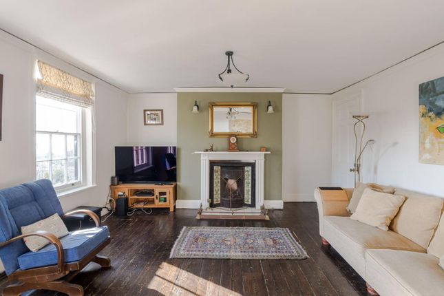 The Croft, Hastings, TN34 4 bed terraced house for sale