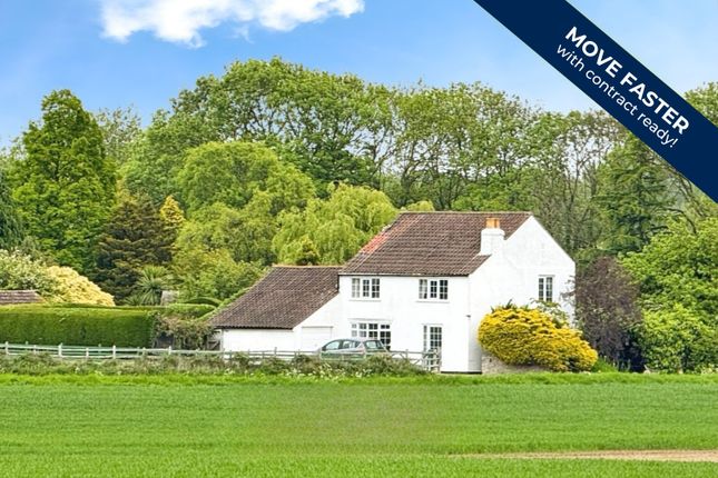 College Road, Ulceby, Lincolnshire... 3 bed detached house for sale