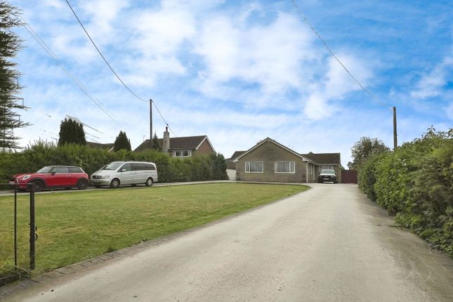 Whiphill Lane, Doncaster DN3 4 bed detached bungalow for sale