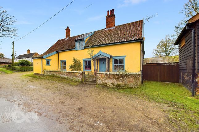 Upper Street, Gissing, Diss 3 bed cottage for sale