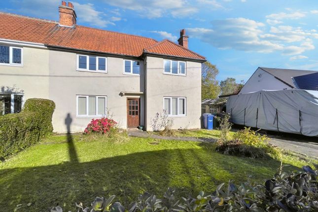 The Crescent, Cleadon, Sunderland... 3 bed semi