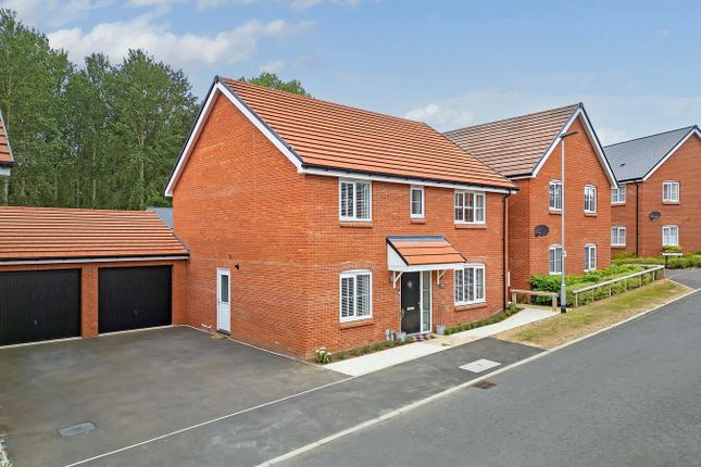 Wood View, Haughley, Stowmarket, IP14 4 bed detached house for sale
