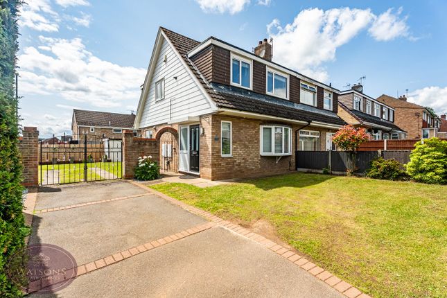 3 bedroom semi-detached house for sale