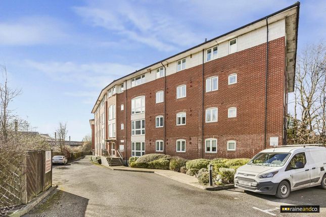 Kings Place North Drive, Hatfield 2 bed flat for sale