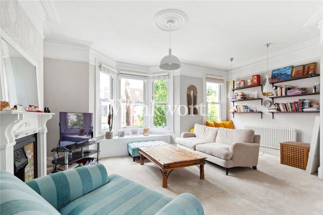 Lausanne Road, London, N8 3 bed apartment for sale