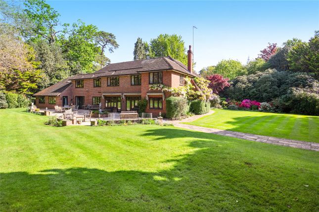 South Road, St George's Hill, KT13 6 bed detached house for sale