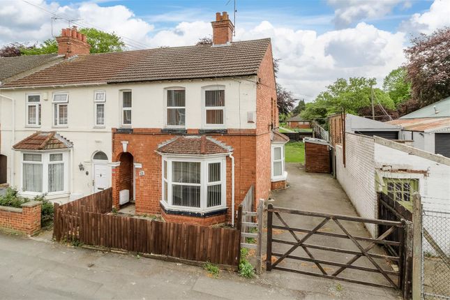 4 bed property