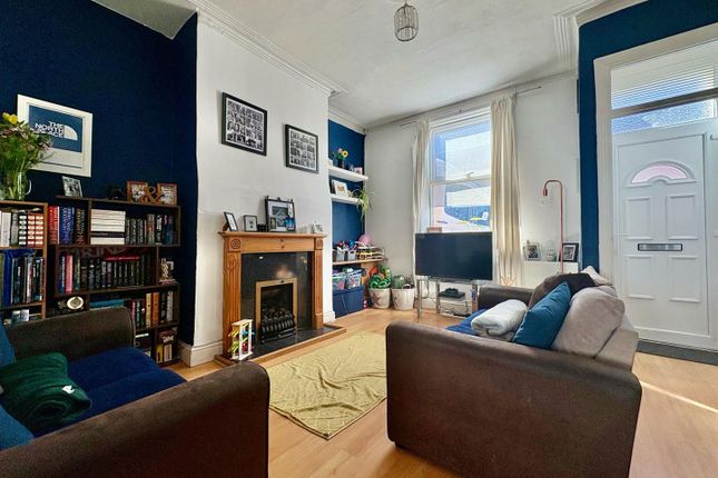 2 bedroom house for sale