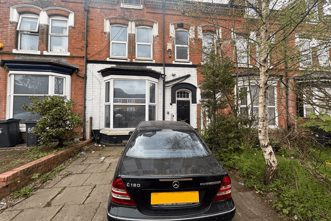Erdington, Birmingham B24 6 bed terraced house for sale