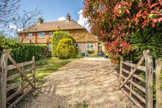 Maple Leaf Cottages, Blackboys 2 bed cottage for sale