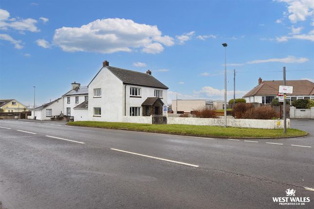 Roch, Haverfordwest 3 bed detached house for sale