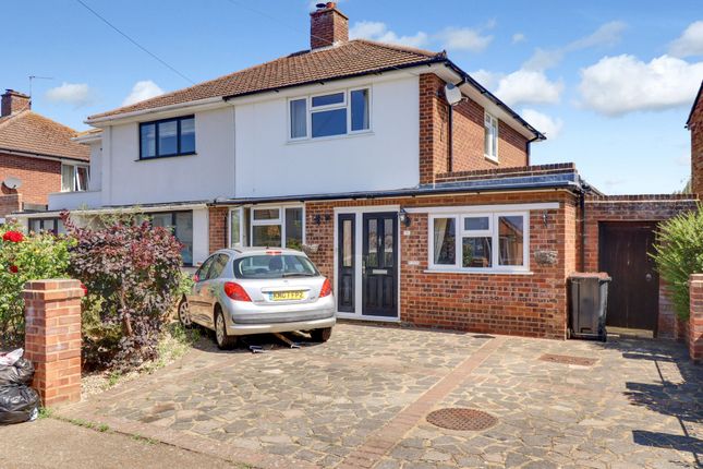 Chalford Close, West Molesey, KT8 3 bed semi