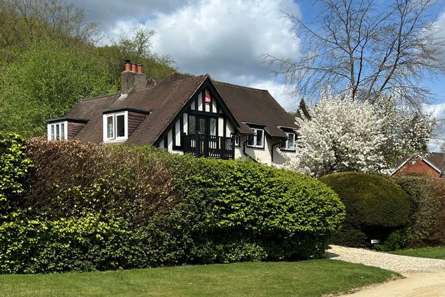 Kingsley Green, Haslemere, GU27 4 bed detached house for sale