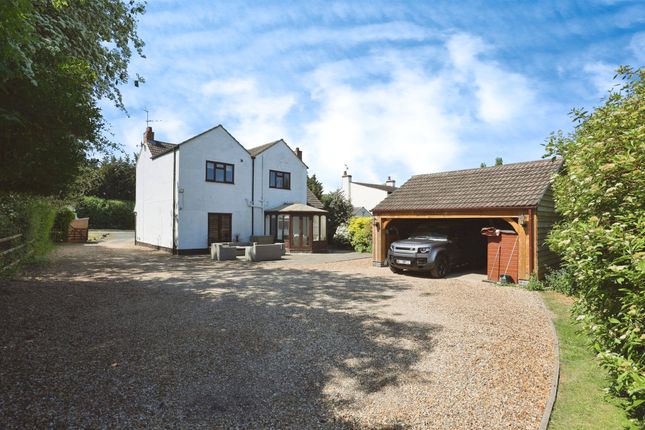 Melton Road, Hickling Pastures... 4 bed cottage for sale