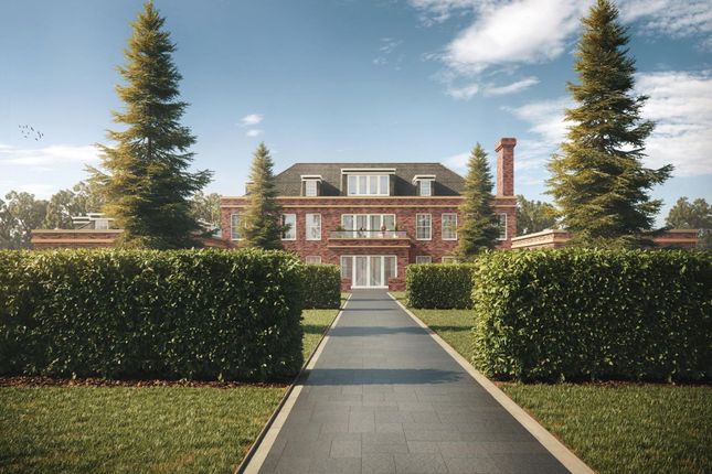 8 bedroom detached house for sale