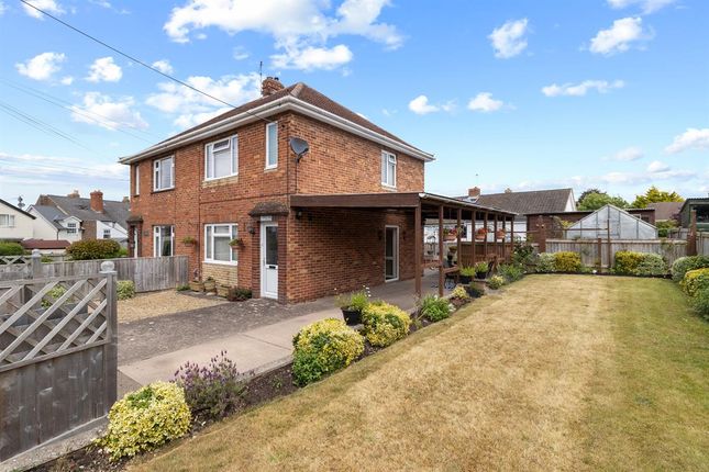 2 bedroom semi-detached house for sale
