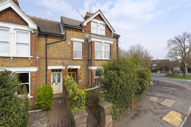 Willowmore, 2 London Road, Faversham 6 bed end of terrace house for sale