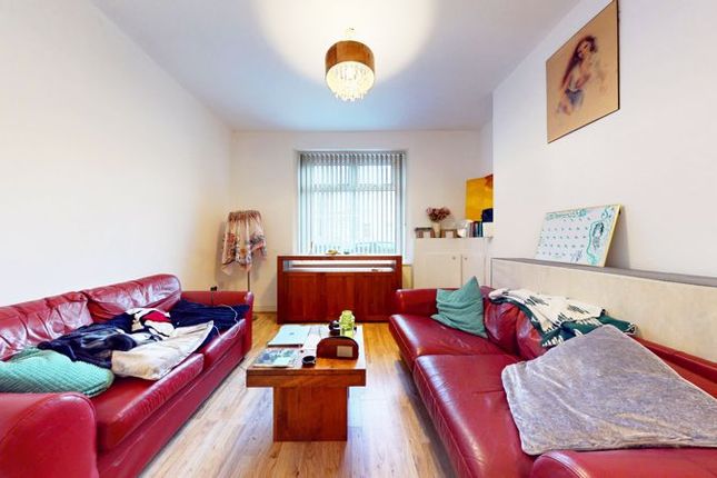 Iron Street, Cardiff CF24 4 bed terraced house for sale