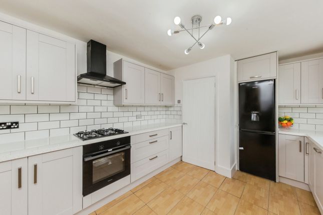 2 bed flat