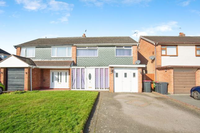 3 bedroom semi-detached house for sale