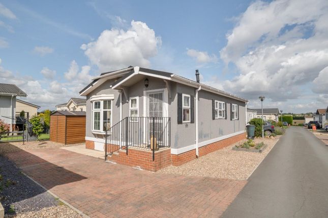 Greenacres Park, Spilsby Road... 2 bed park home for sale