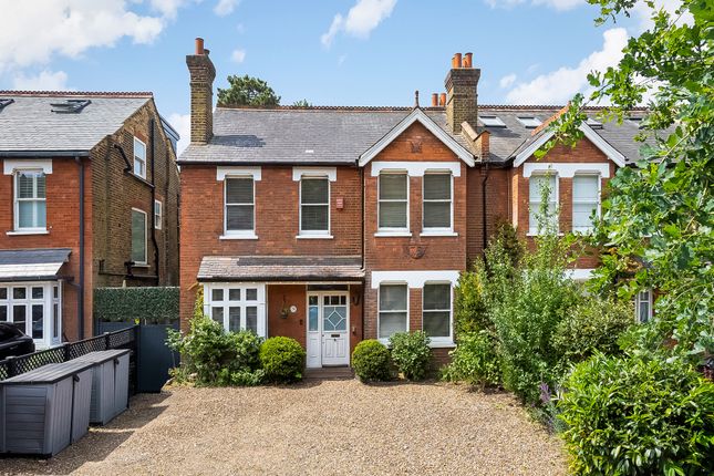5 bedroom semi-detached house for sale