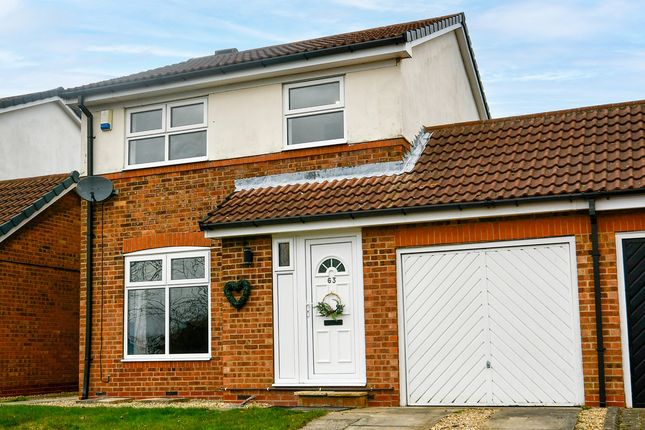 Cross Hills Lane, Selby, YO8 3 bed semi