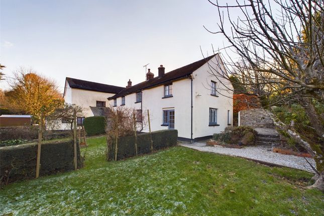 4 bedroom semi-detached house for sale