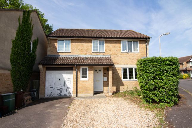 4 bed detached house