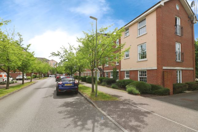 Merrifield Court, Welwyn Garden City... 2 bed flat for sale