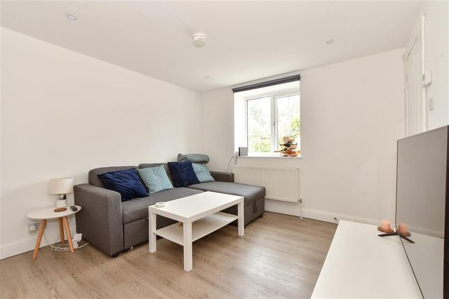Marymead Close, Ryde, Isle of Wight 2 bed cottage for sale