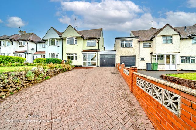 Broadstone Avenue, Walsall WS3 3 bed semi