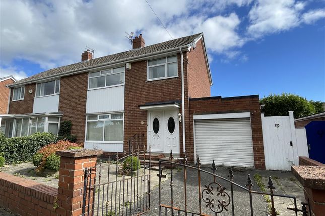 Lilac Gardens, Cleadon 3 bed semi