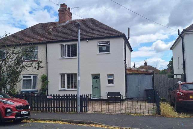 3 bed semi-detached house