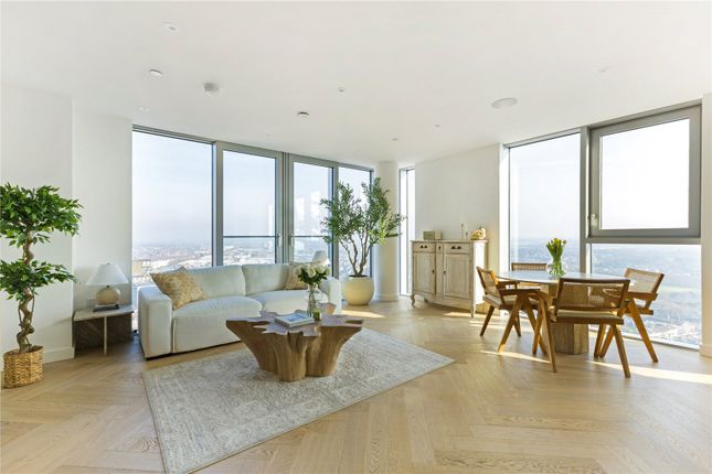 Clarendon Road, Watford... 3 bed penthouse for sale