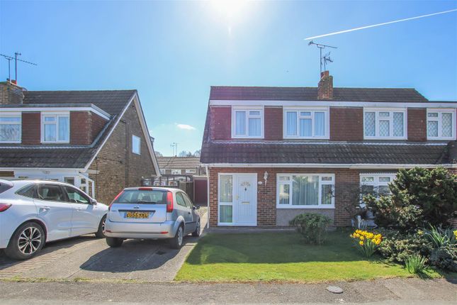 Magnolia Way, Pilgrims Hatch, Brentwood 3 bed semi