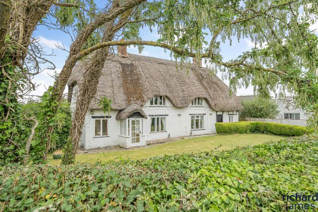 4 bed detached house