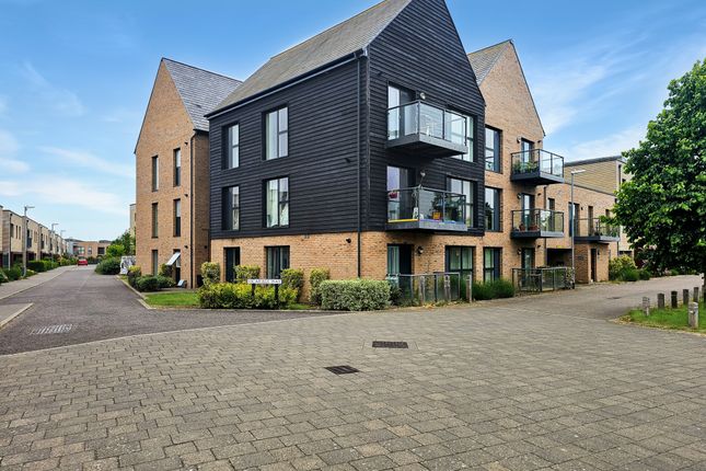 Trumpington, Cambridge CB2 2 bed flat for sale