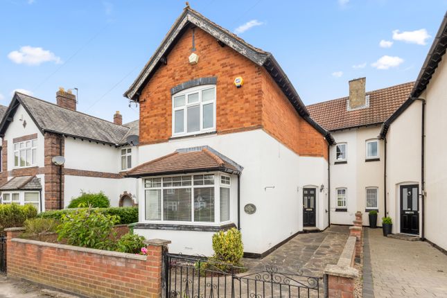 Stoughton Road, Oadby, Leicester 4 bed semi