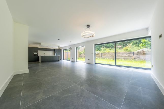 5 bedroom house for sale