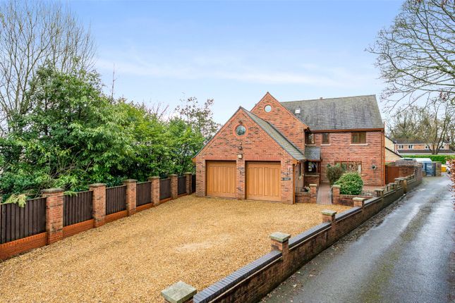 6 bedroom detached house for sale