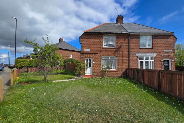 Front Road, Ford Estate, Sunderland... 3 bed semi