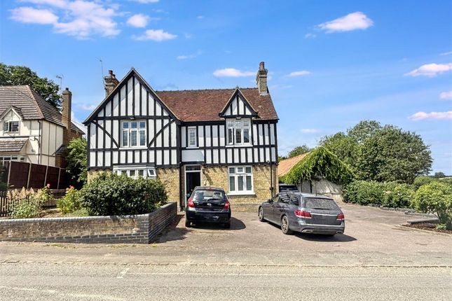 Turvey MK43 4 bed detached house for sale
