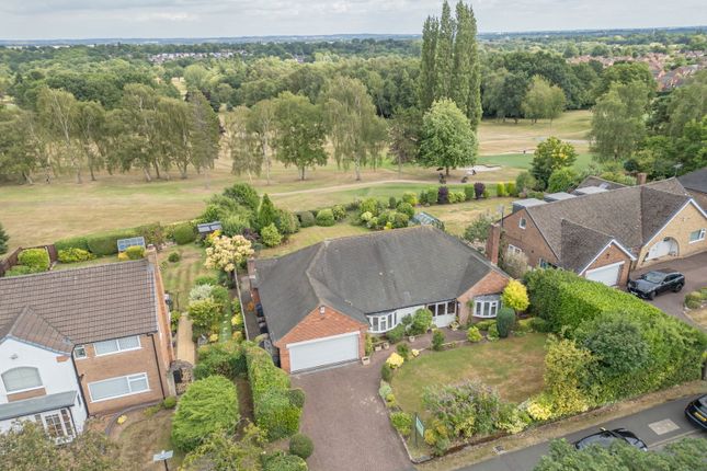 Brooks Road, Sutton Coldfield, B72 1HR 2 bed detached bungalow for sale