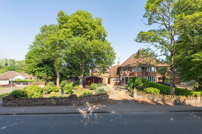 Heath Road, Leighton Buzzard 4 bed semi