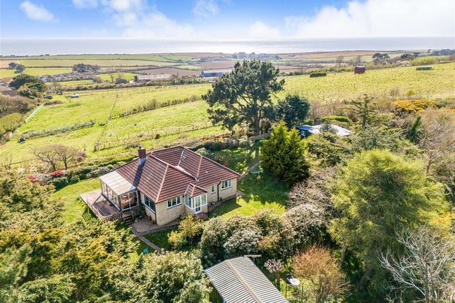 4 bedroom detached bungalow for sale